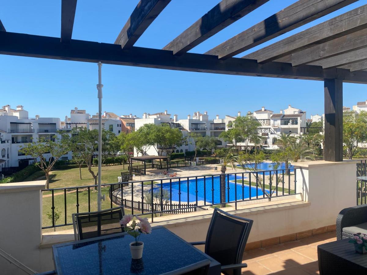 Apartment "Casa Mira" with pool views - CO1421LT - Chambres d’hôtes