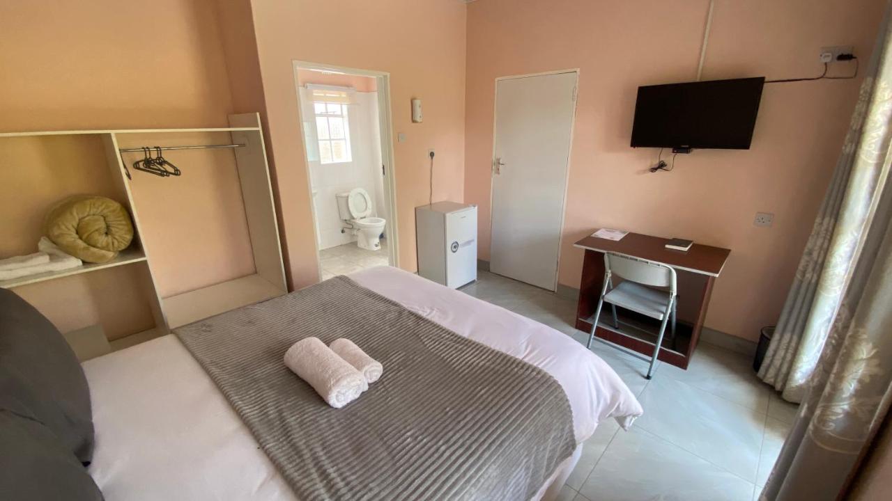 Habitación Doble con baño privado