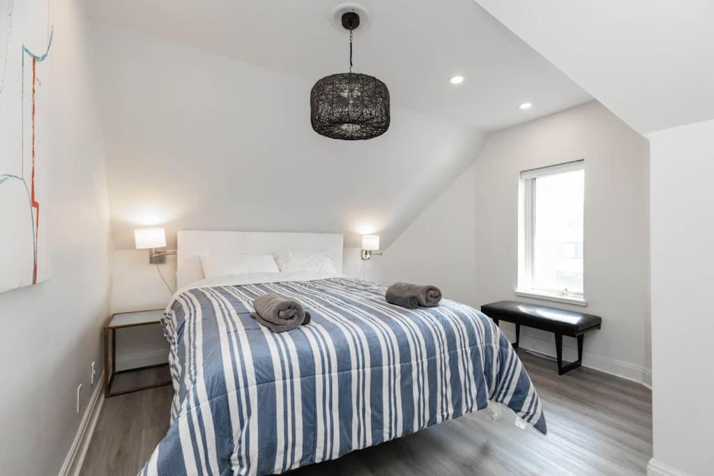 2BR Downtown Apartment in Toronto Close to Eaton Centre - Ferienwohnung Toronto