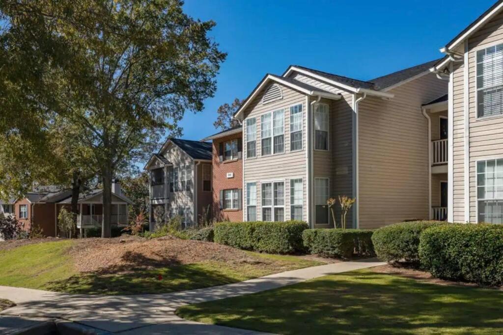 Chic Condo Retreat Private Bliss n Birmingham - Ferienwohnung