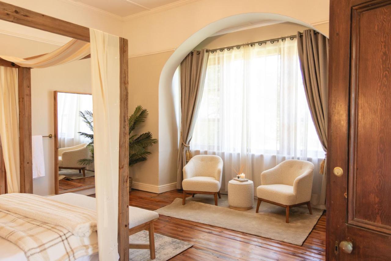Deluxe Family Suite