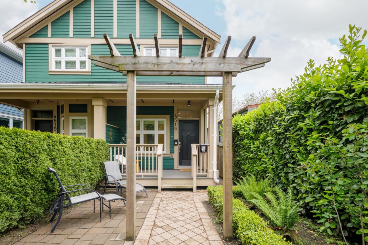 Spacious 4-Bedroom Home in Convenient Vancouver Location - B&B