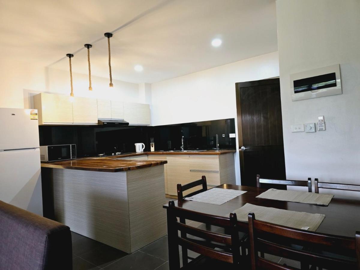 Blue Sky Apartment 01