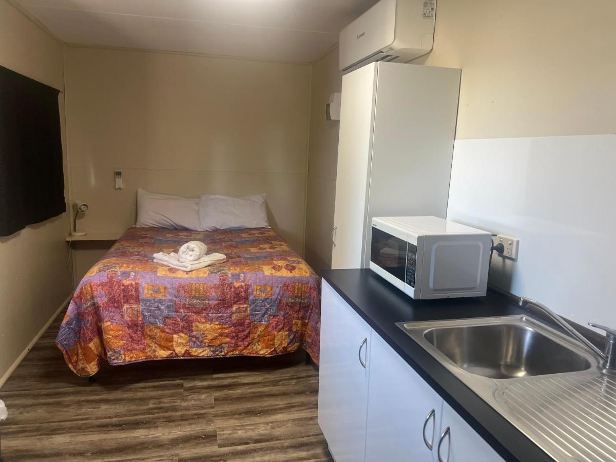 Basic Cabin (AMENITIES SEPARATE)