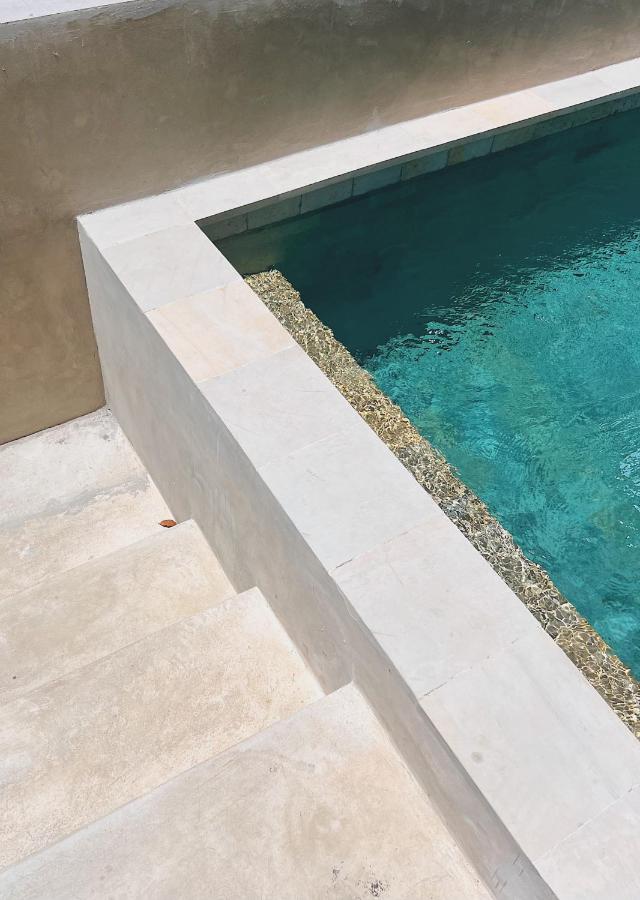 Alajyra Villas LUXURY Villa Elisabeth - Chambres d’hôtes Katilampak