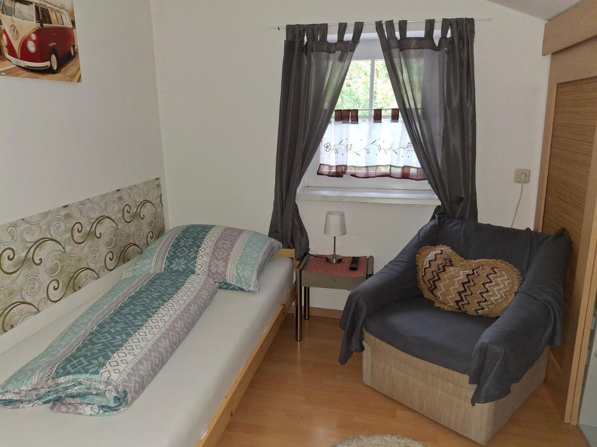 Camera Singola Standard con Bagno in Comune