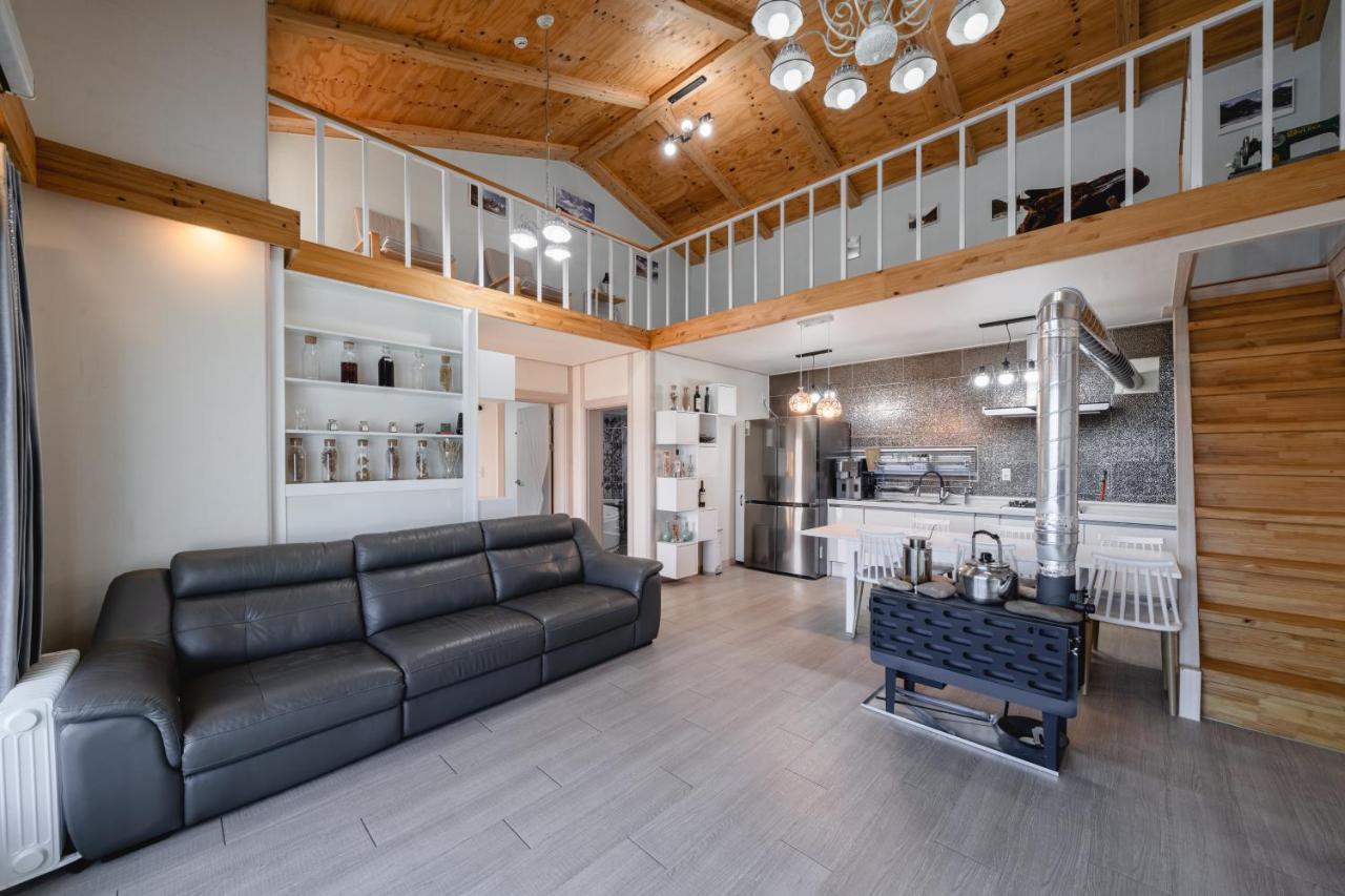 Yeoncheon Shineunsigan Pension - B&B