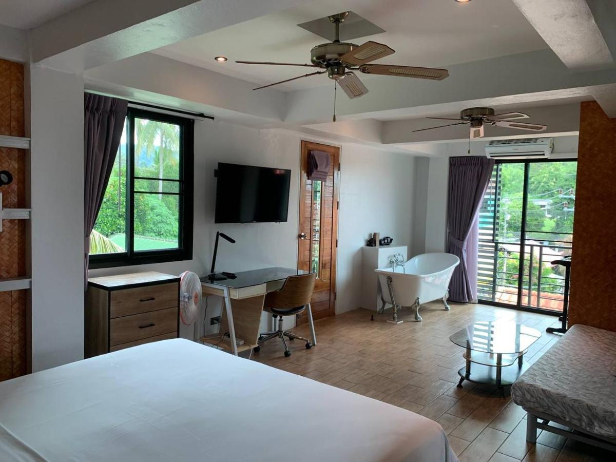 Apartment with Sea View