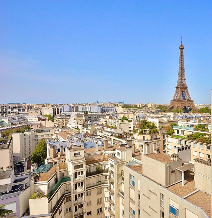 The Eiffel Tower Residence - A Luxurious Apartment With Breathtaking Views of The Eiffel Tower - B&B