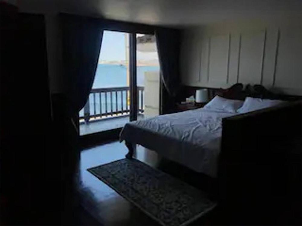 Double Room 2