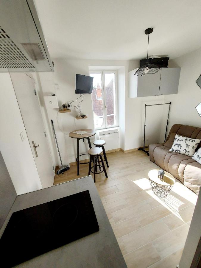 Studio Apartment