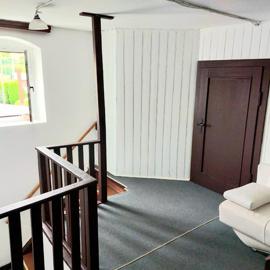 Small Single Room