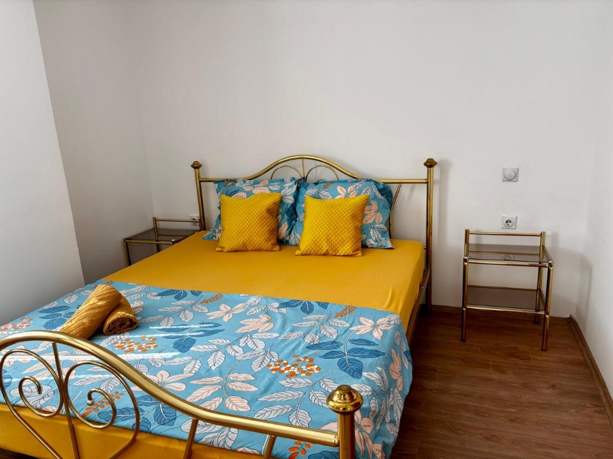 Appartamento con 2 Camere da Letto