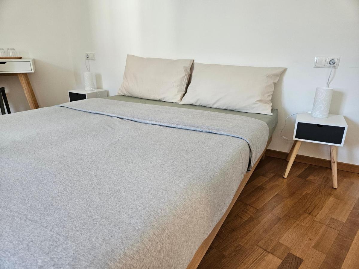 Basic Triple Room