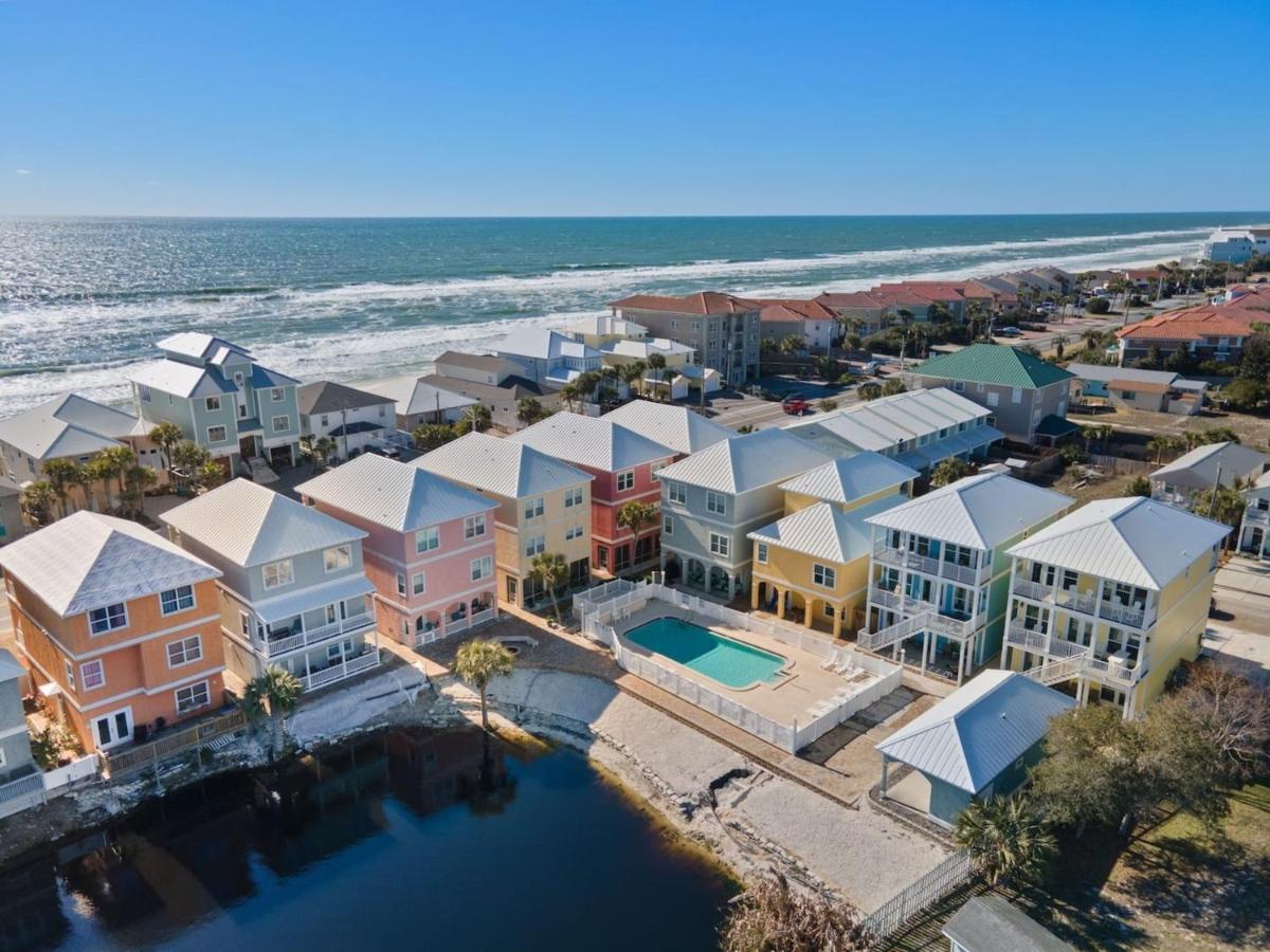 Modern House with pool access near the beach! - B&B Panama City Beach