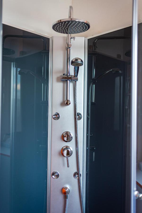 Spacieux & Familial 3 chambres proche gare - B&B Saumur