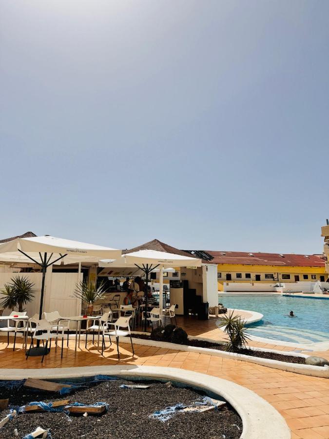 Playa Paraiso Marina Palace One Bedroom Apartment With Pool - Chambres d’hôtes Adeje