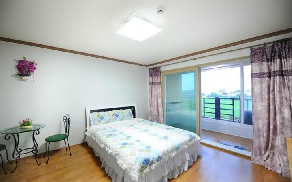Doppelzimmer 2
