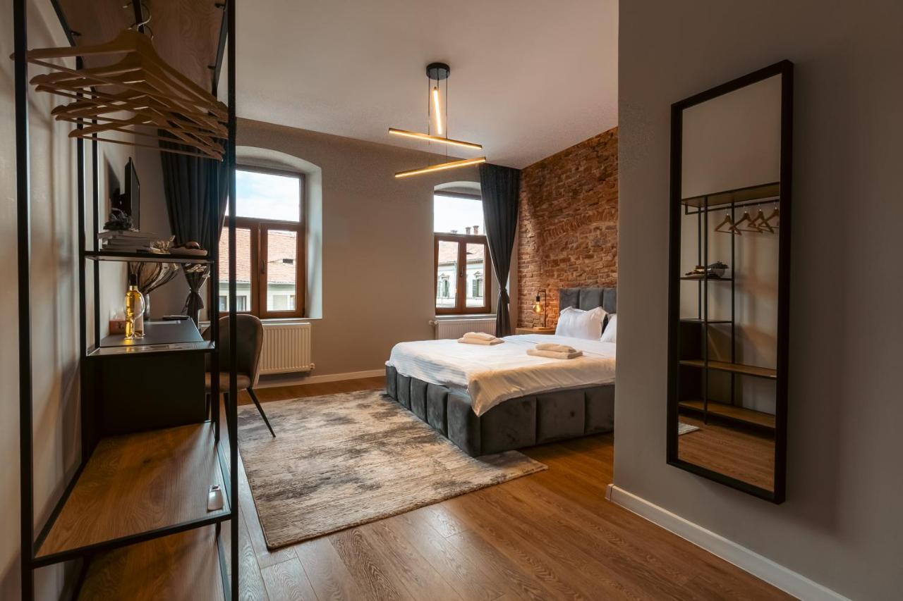 Deluxe Zimmer mit Kingsize-Bett