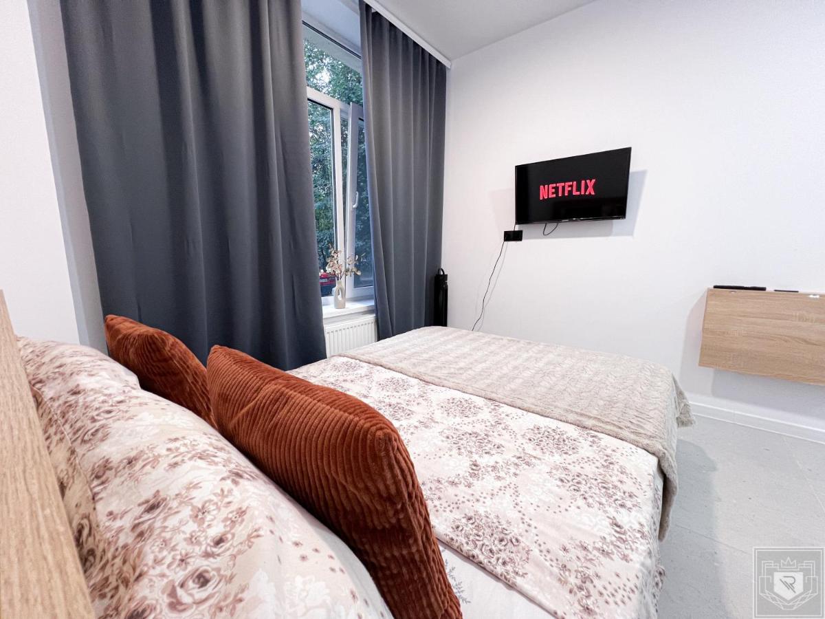 RentHouse Nano-Apart-Hotel Room #5 - Chambres d’hôtes Chişinău