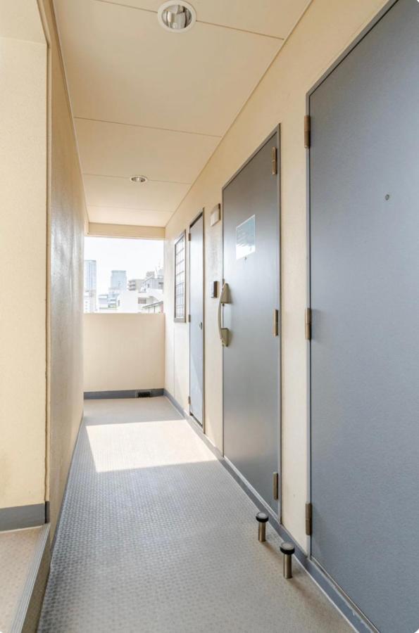 机场直达 车站1分钟 一趟车直达大阪城 usj 梅田 道顿堀 心斋桥 难波 - B&B Osaka