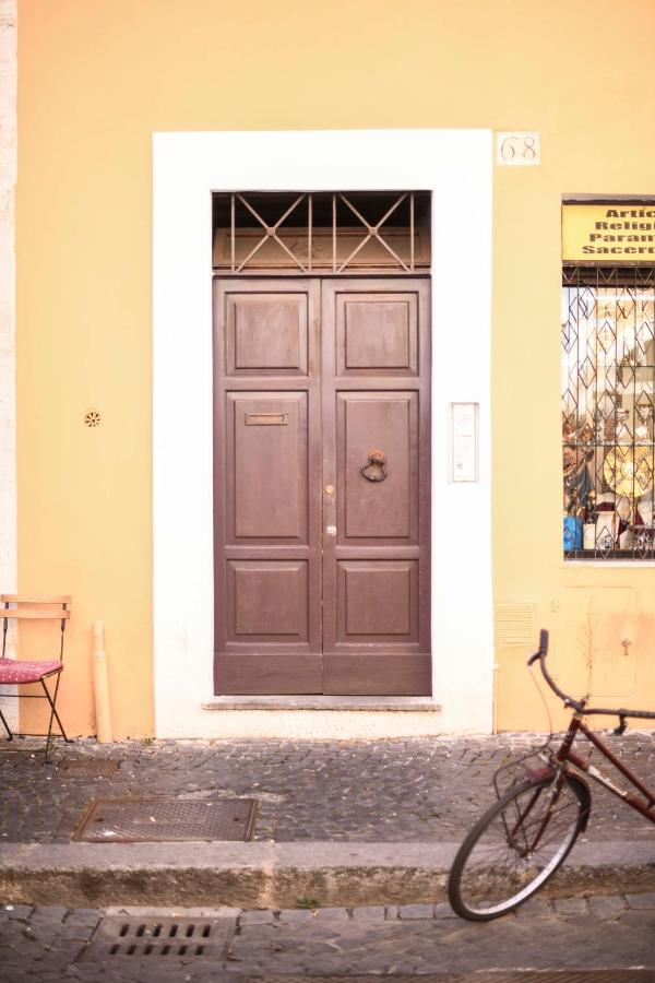 Appartamento storico borgo Pio - B&B Roma