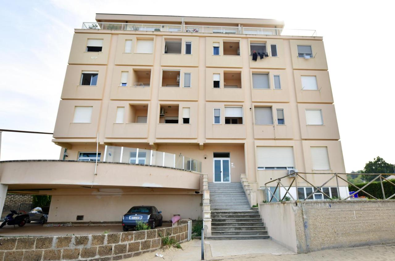 NON DISTA APARTMENT Appartamentino sul mare - B&B