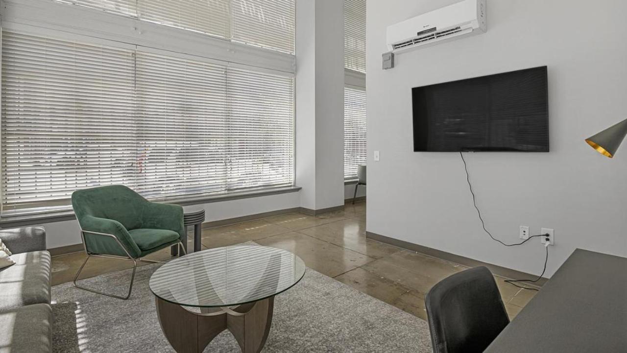 Landing at Lofts at American Life - 1 Bedroom in Central City - B&B