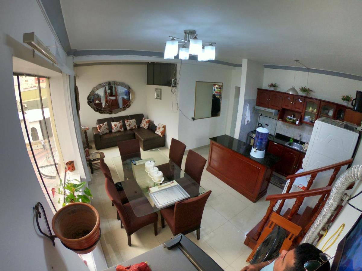 Miraflores Departamentos - Bed and Breakfast Lima