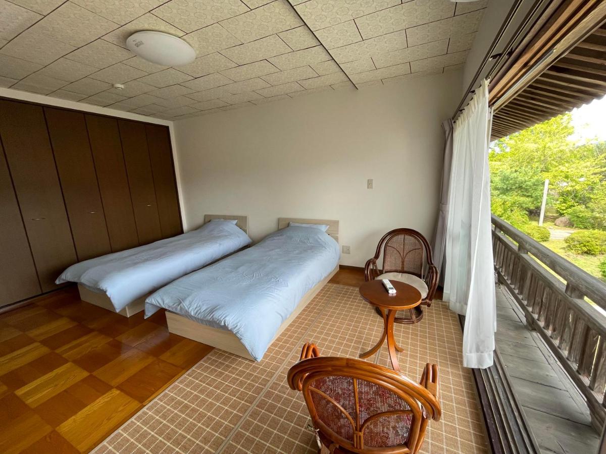 Twin Room with View