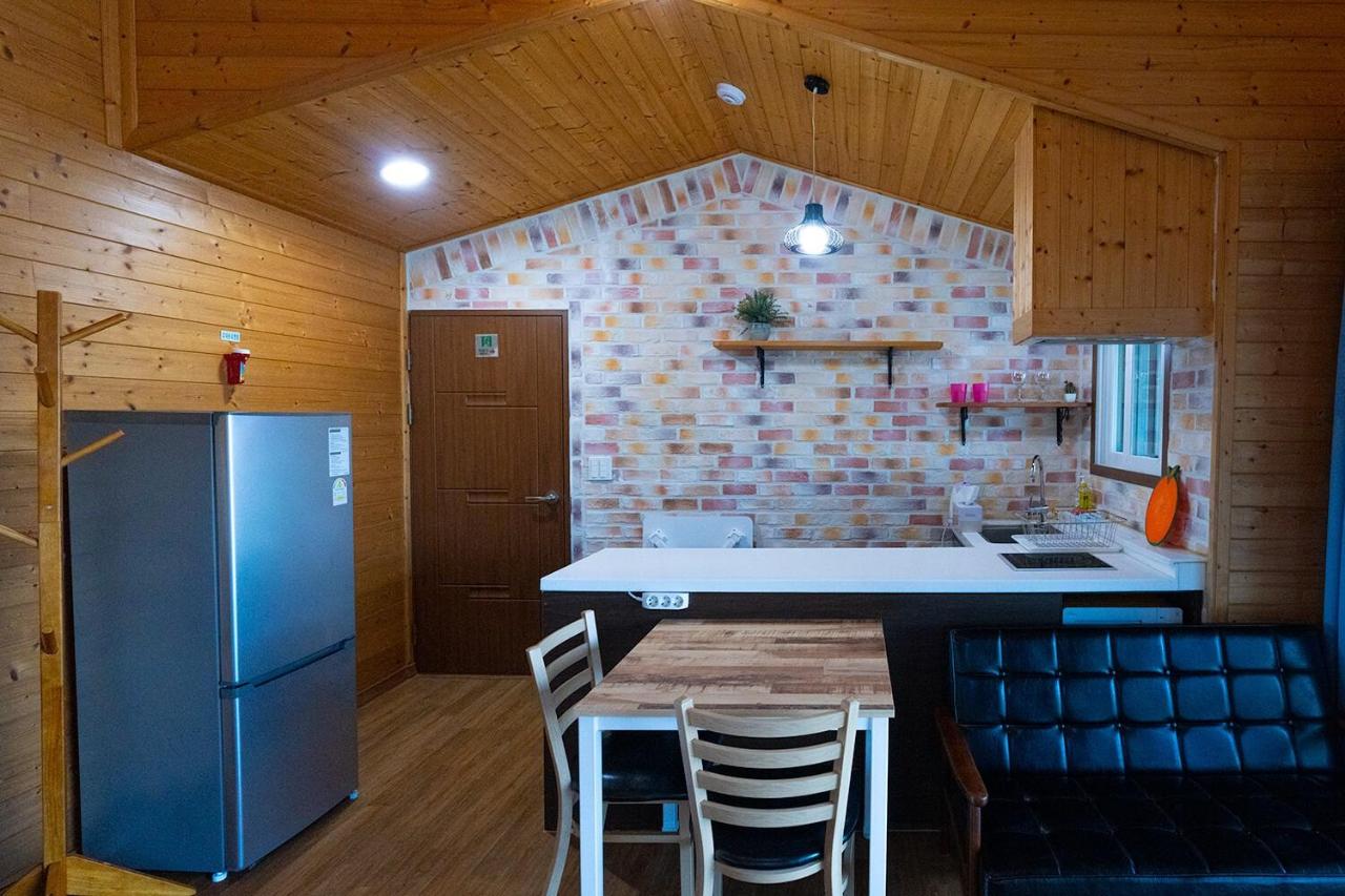 Double Room with Sea View 2