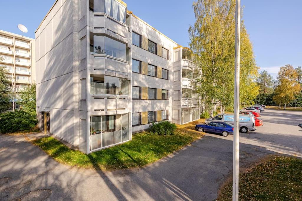 Uudistettu studio kahdelle omalla parkkipaikalla - B&B