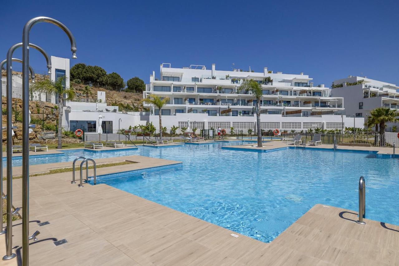 ViVi Homes - La Paz Sauna, Gym & Pool - B&B Mijas Costa