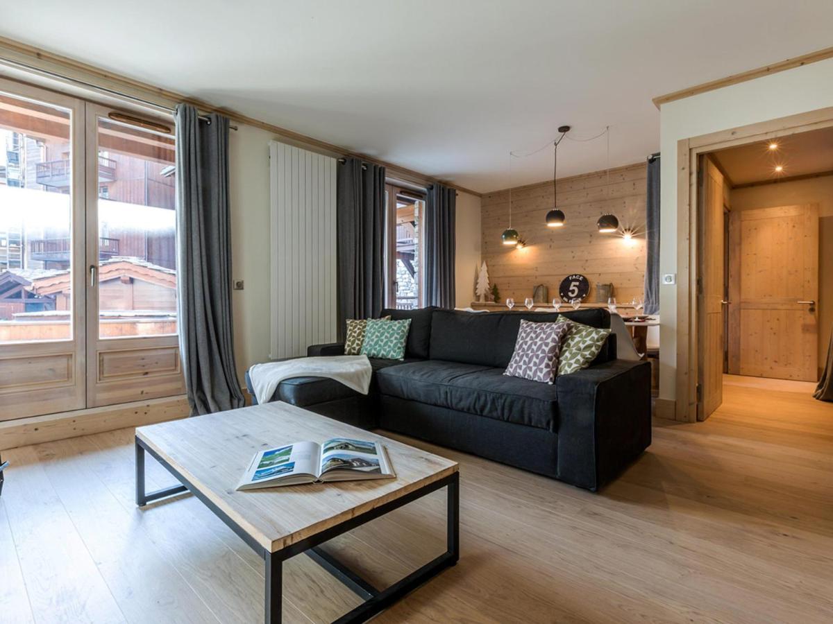 Appartement centre-ville, proche pistes et commerces, 6 pers., 2 ch., balcon, parking inclus - FR-1-519-5 - B&B