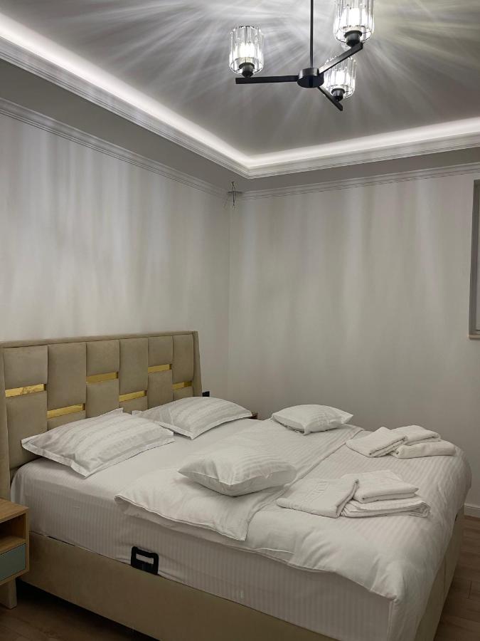 Premium Apartment - Basement