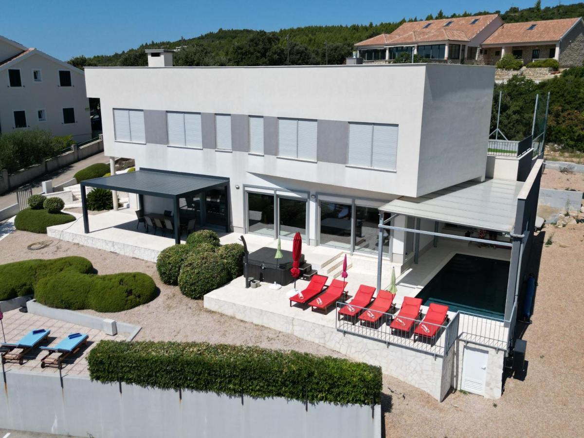 Villa Bilo Idro ZadarVillas - B&B