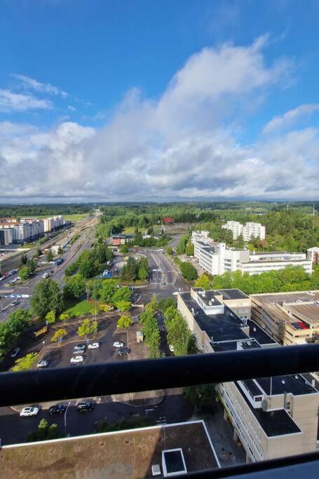 20th floor great view with sauna - Bed and Breakfast Leppävaara