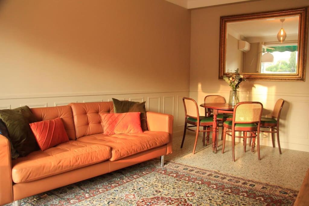 Appartement Élégant avec Balcon Centre Cannes - B&B Cannes