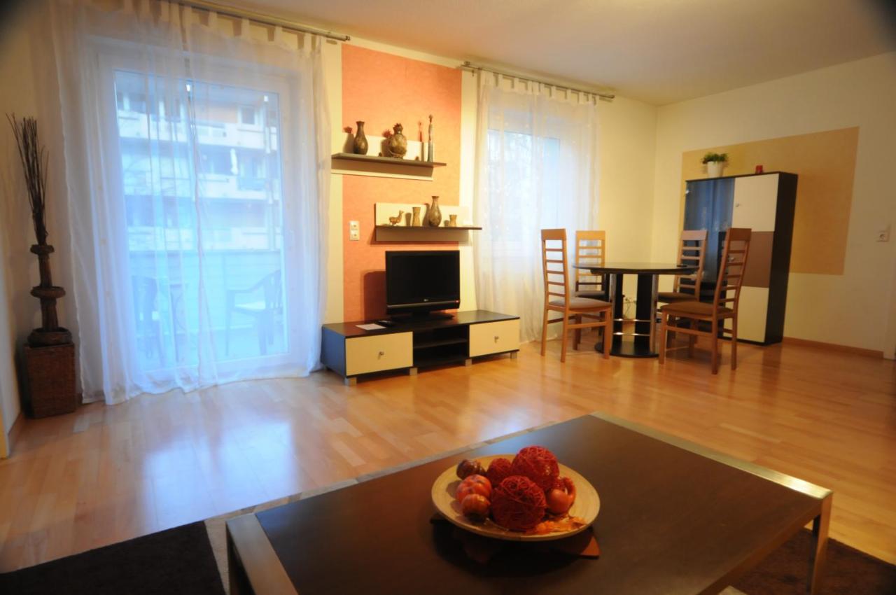 B&B Fribourg-en-Brisgau - Freiburg Apartment - Bed and Breakfast Fribourg-en-Brisgau