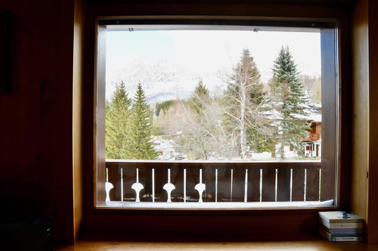 Beautiful 3 bedroom flat in Cortina with car park - B&B