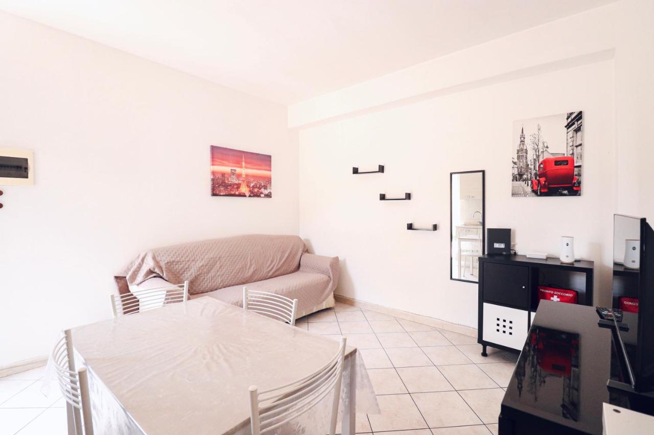 Casa Luca Roma - Vicino al Vaticano 10km - Parcheggio Gratis - Chambres d'hôtes La Massimina-Casal Lumbroso