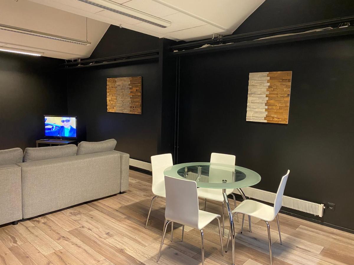 Forssan ydinkeskusta katutaso - B&B Forssa