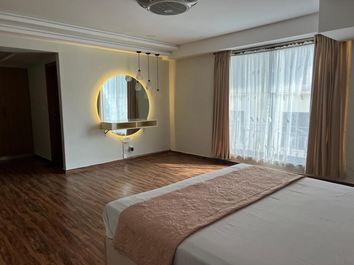 The Majestic - 1BHK - Self Check In - B&B Rawalpindi