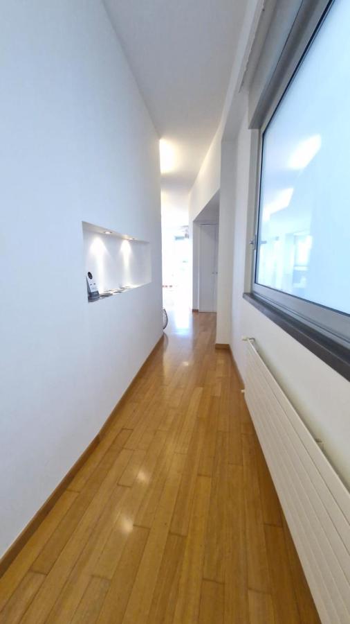 Attico Reale - in Centro, tra Stazione e Bari Vecchia - B&B