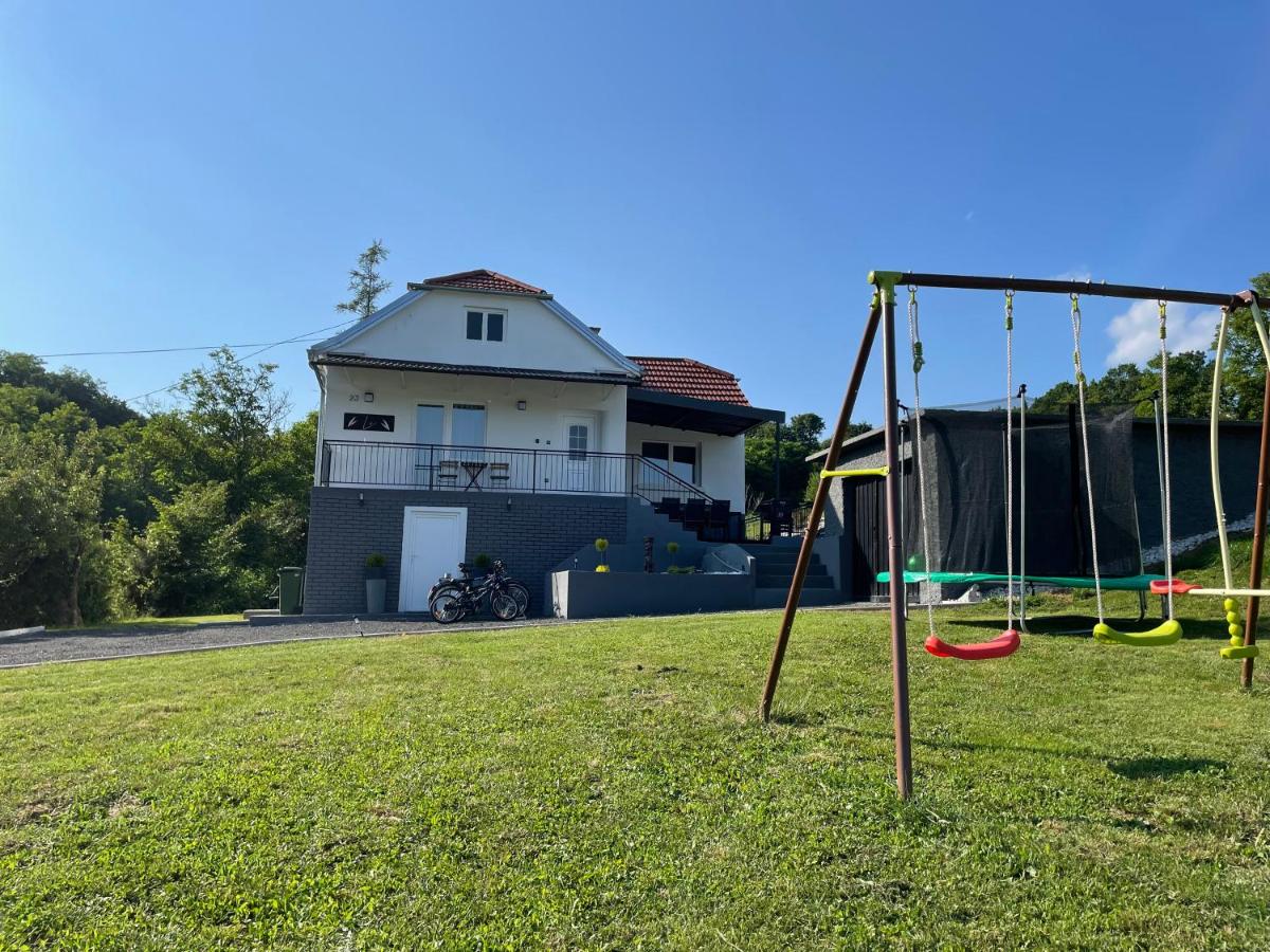 Holiday Home Lu - B&B