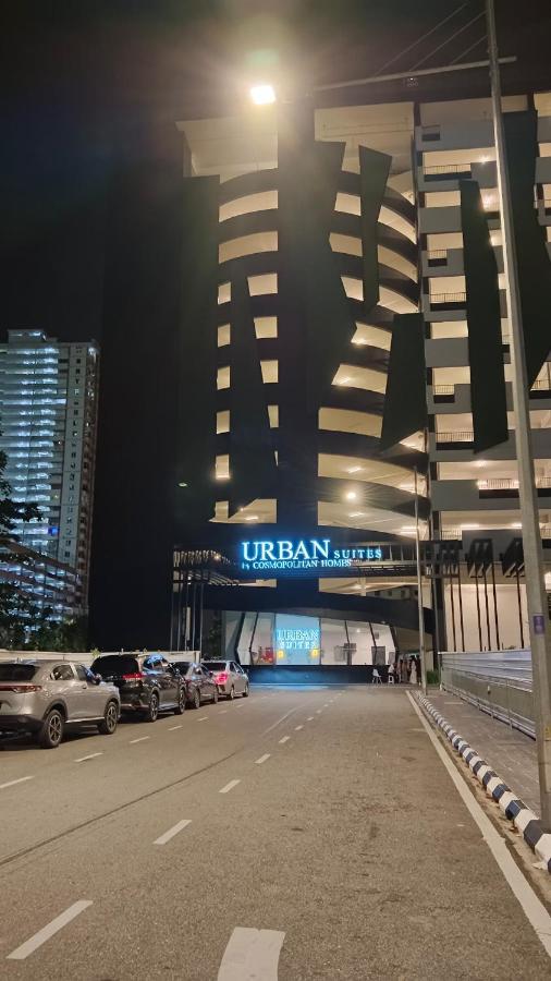 Family House In Georgetown a27 - Ferienwohnung Jelutong