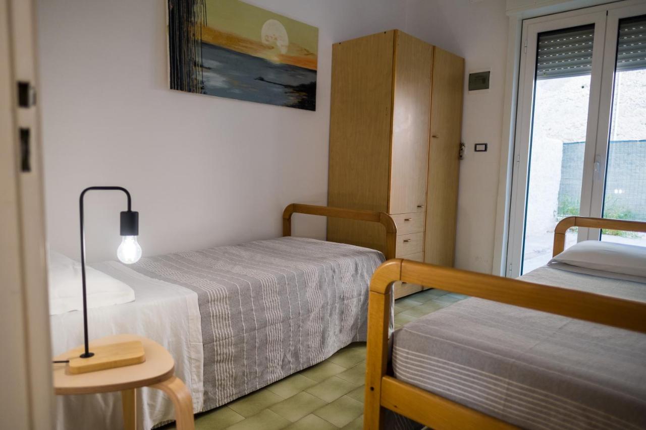 Apartamento de 2 dormitorios con balcón