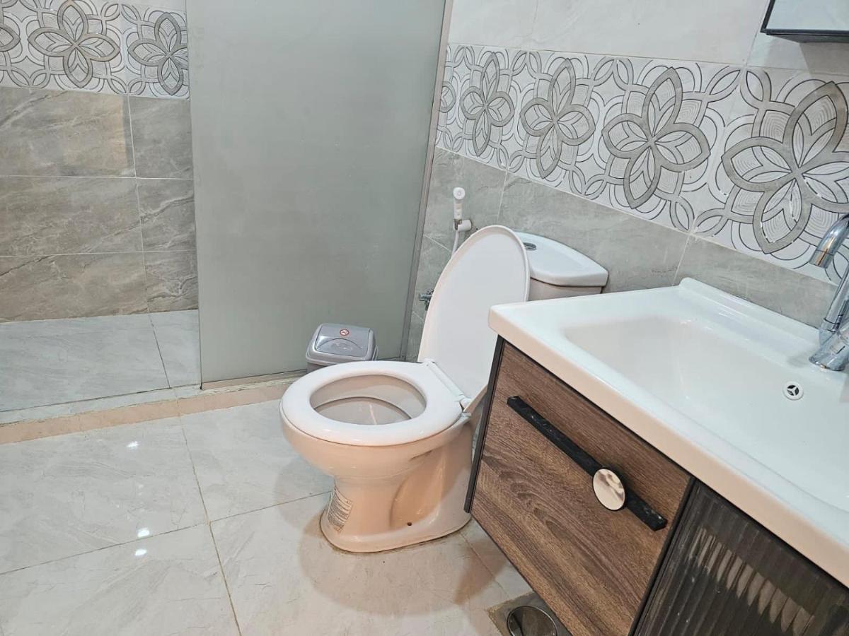 Camera Doppia con Letti Singoli con Bagno Privato