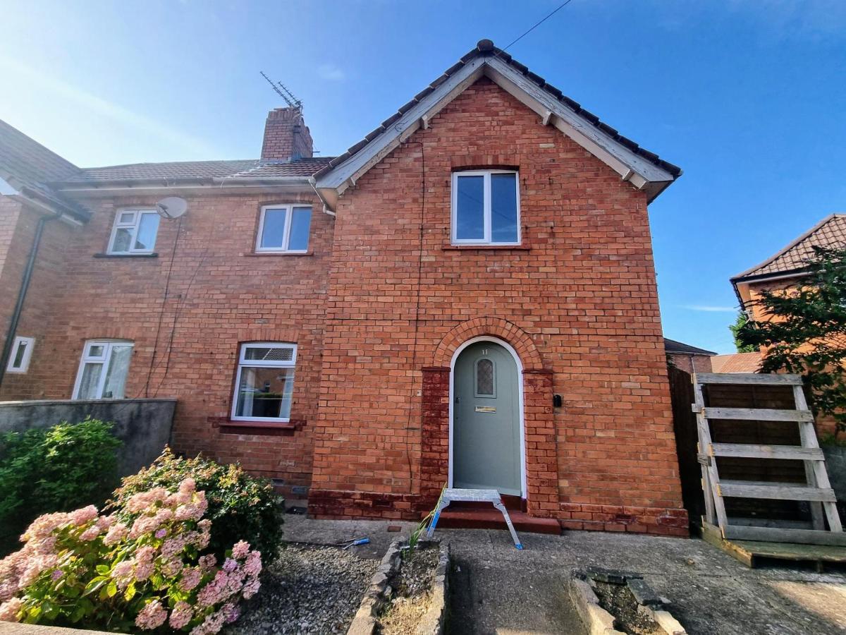 Charfield House by Cliftonvalley Apartments - Chambres d'hôtes Bristol