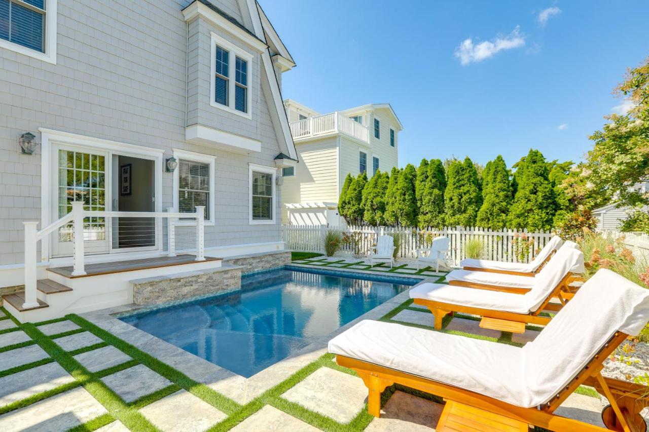 Spacious Avalon Beach House - 2 Blocks to Water! - Chambres d’hôtes Avalon